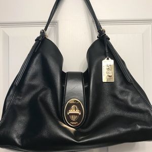 Coach Madison carlyle